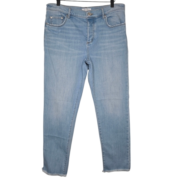 LOFT Denim - LOFT Womens Mid Rise Light Wash Buttonfly Boyfriend Denim Jeans Size 30 / 10